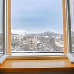 Retro & Romantic 2br Gem In Center! * Karlovy Vary