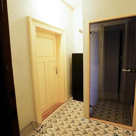 Apartment Ondrejska N°40 *