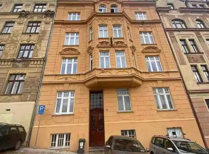 Apartamento Retro & Romantic 2br Gem In Center! Karlovy Vary