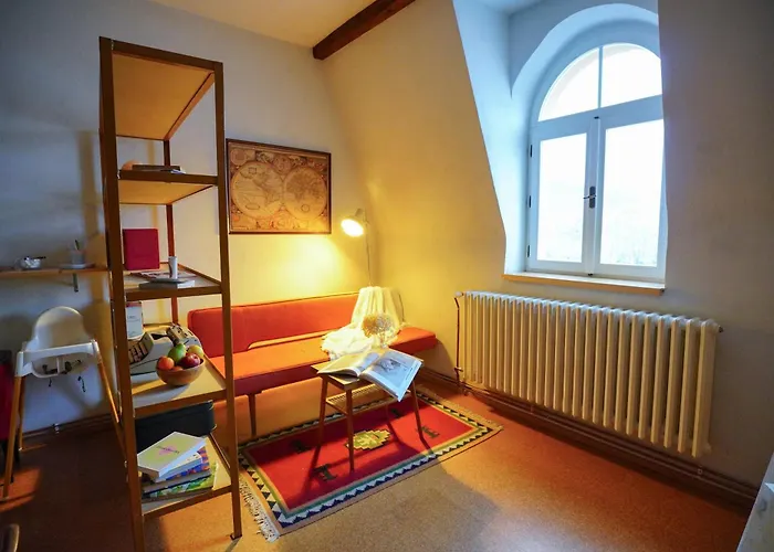 Retro & Romantic 2br Gem In Center! Apartamento Karlovy Vary